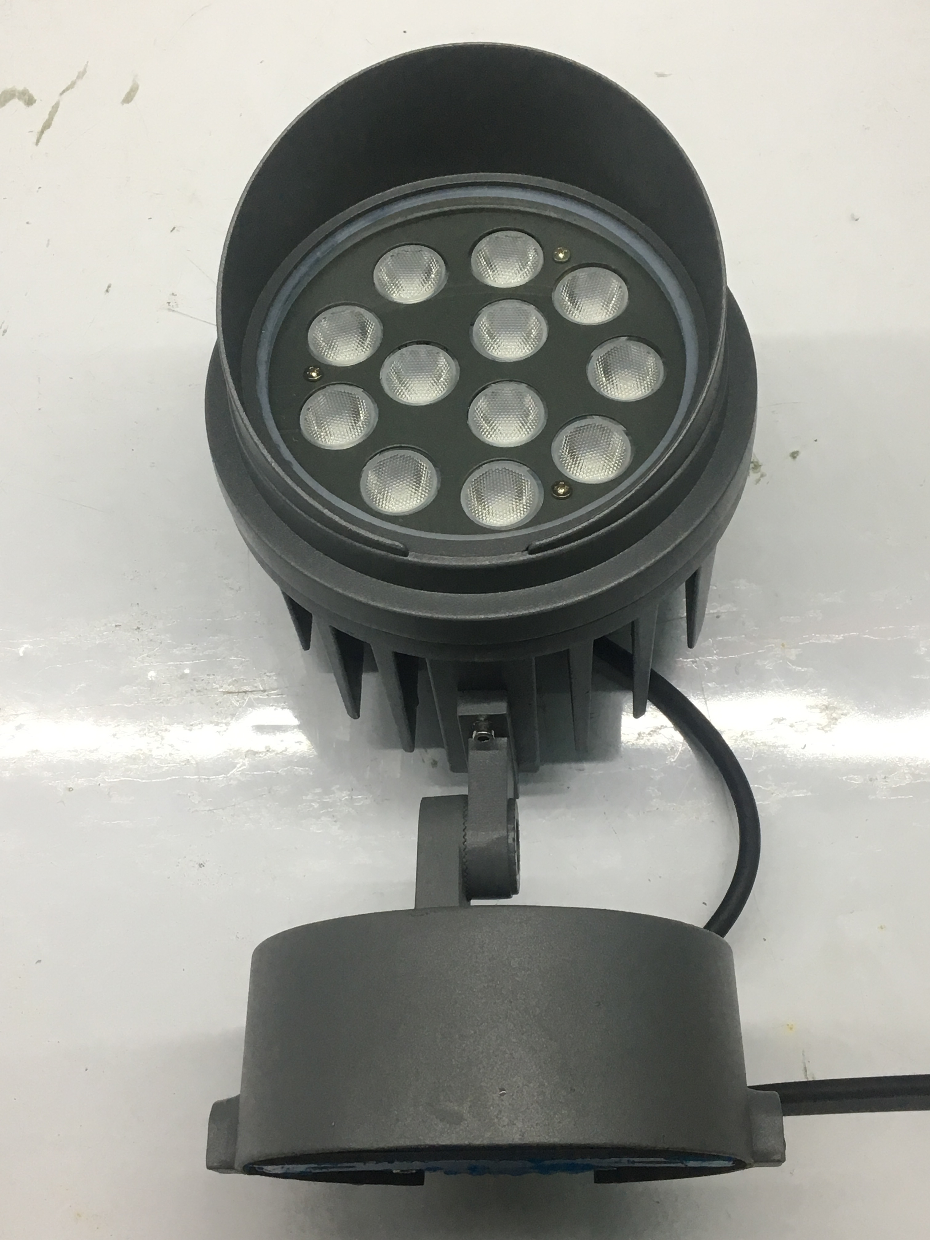 24W Black Circular  Frosted Floodlight