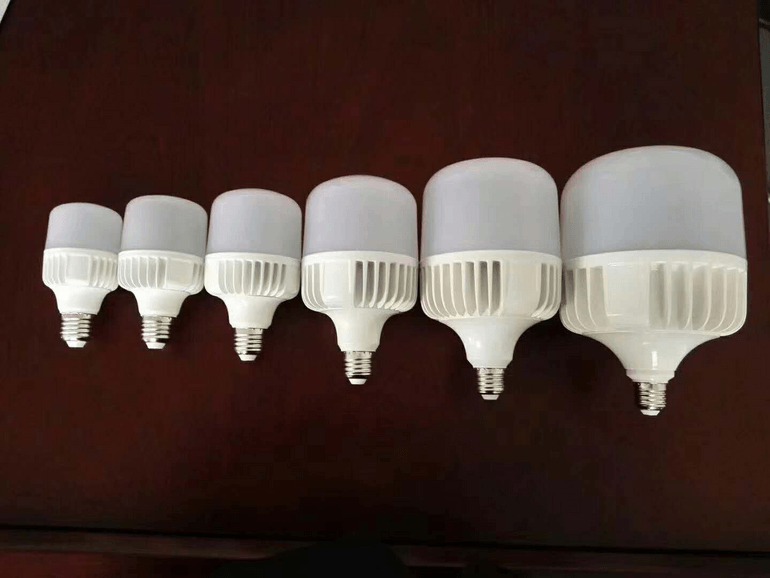 T-type White Simple Plastic-wrapped Aluminum Screw Thread LED Bulb Lamp