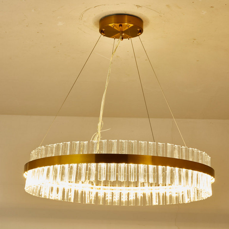 Simple, round, single-layer, glass-edge chandelier