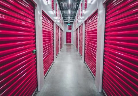 Cold Storage Lighting: Why LED Architectural Linear Lighting is used