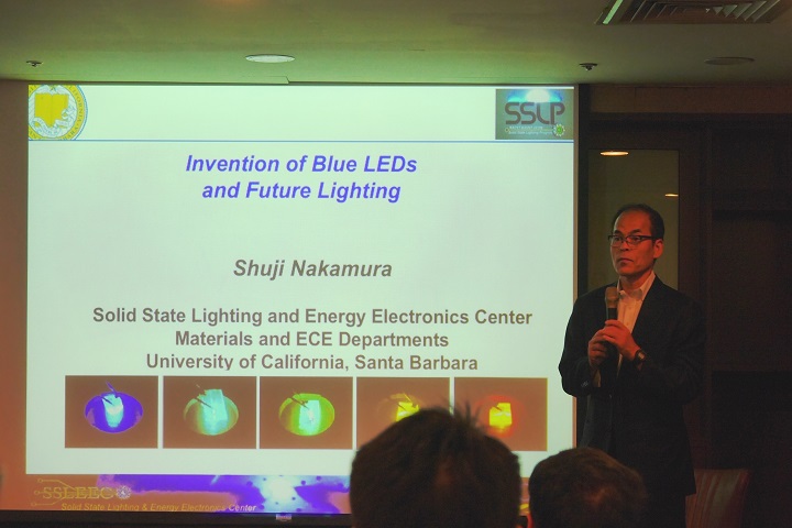 Shuji Nakamura Awarded Renewable Energy Prize by University of Lousiville for LED Lighting