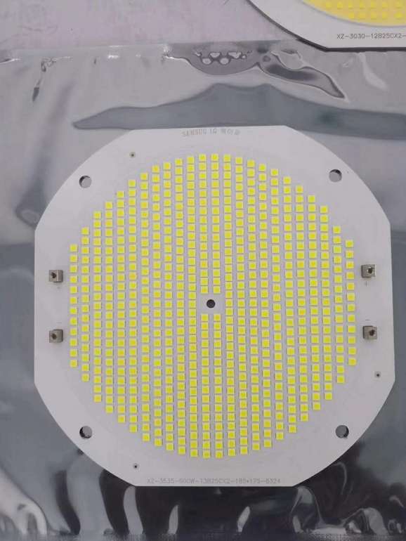 LED lamp bead board chip light source board