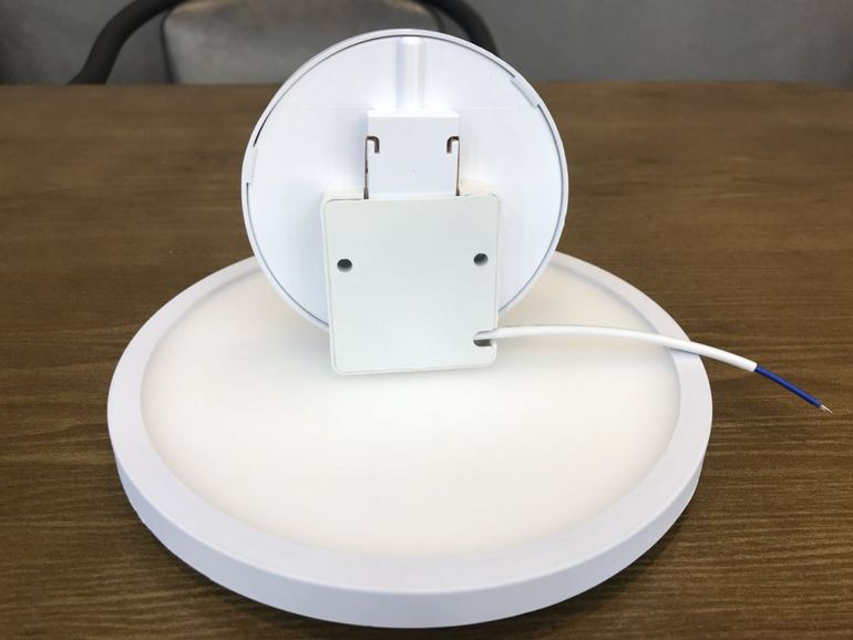 2019 New China supplier white 36w and 48w recessed smart led frame panel light