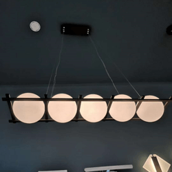 Modern Personality Simple Ball Bulb Chandelier