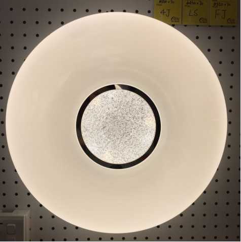 simple round ceiling lamp