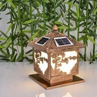 Nostalgic courtyard lamp