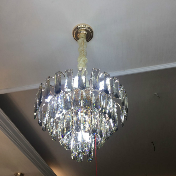 1907-400 Chandelier