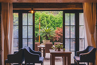 Aluminum Shaped Courtyard Lamp Makes Life More Quality