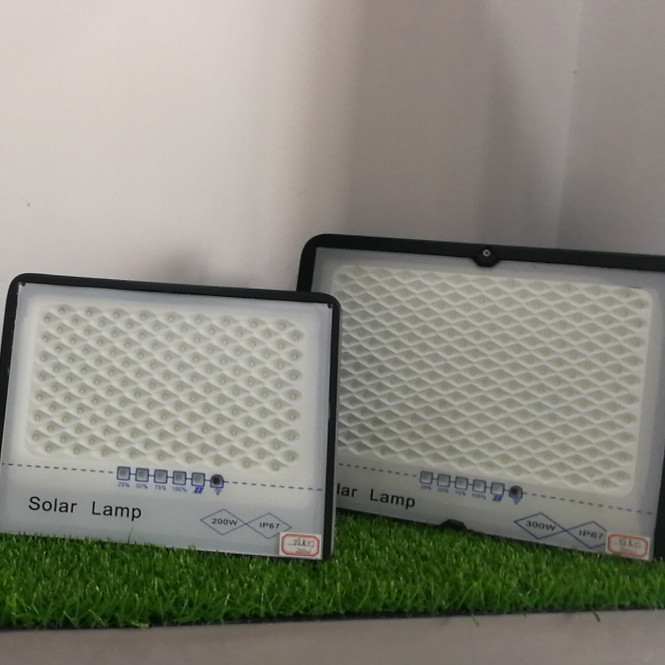 50W 200W 300W solar floodlight