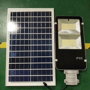 XinWang Solar Street Lamp