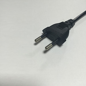 black plug