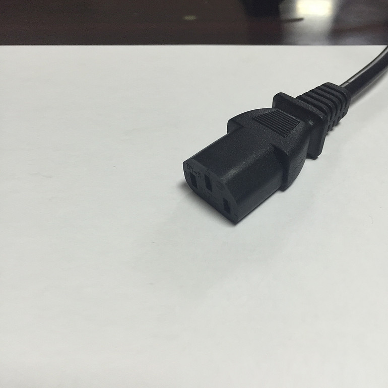 black plug