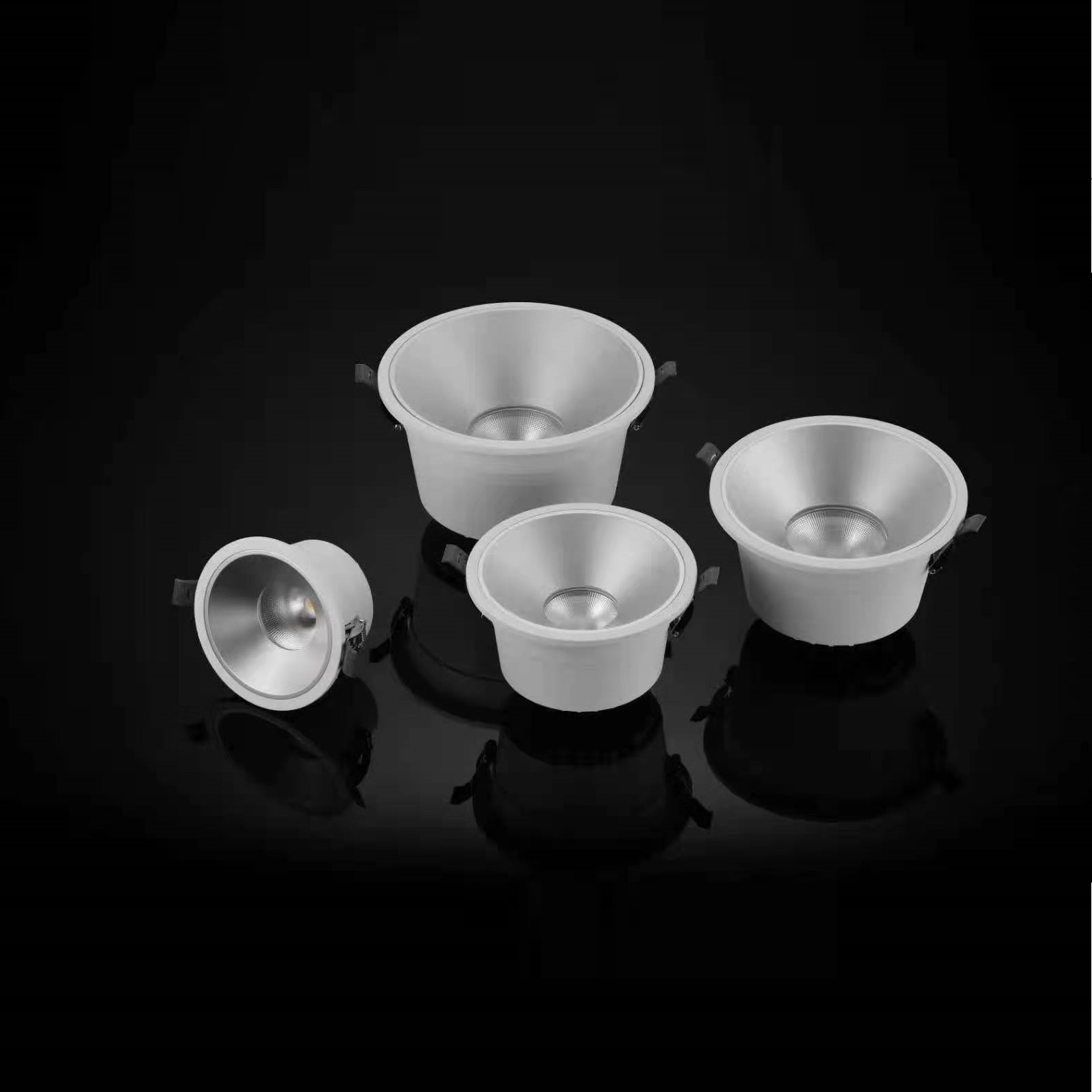 Embedded LED downlights in supermarkets, shopping malls and hotels