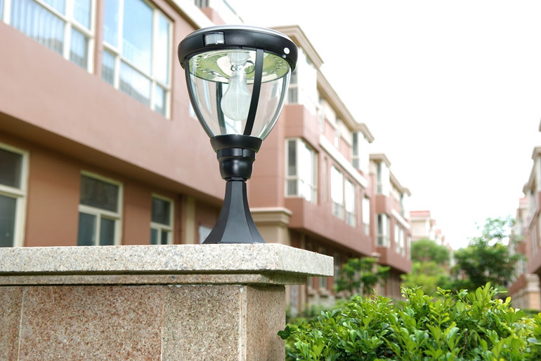 solar light garden light pillar lamp sense light with PIR