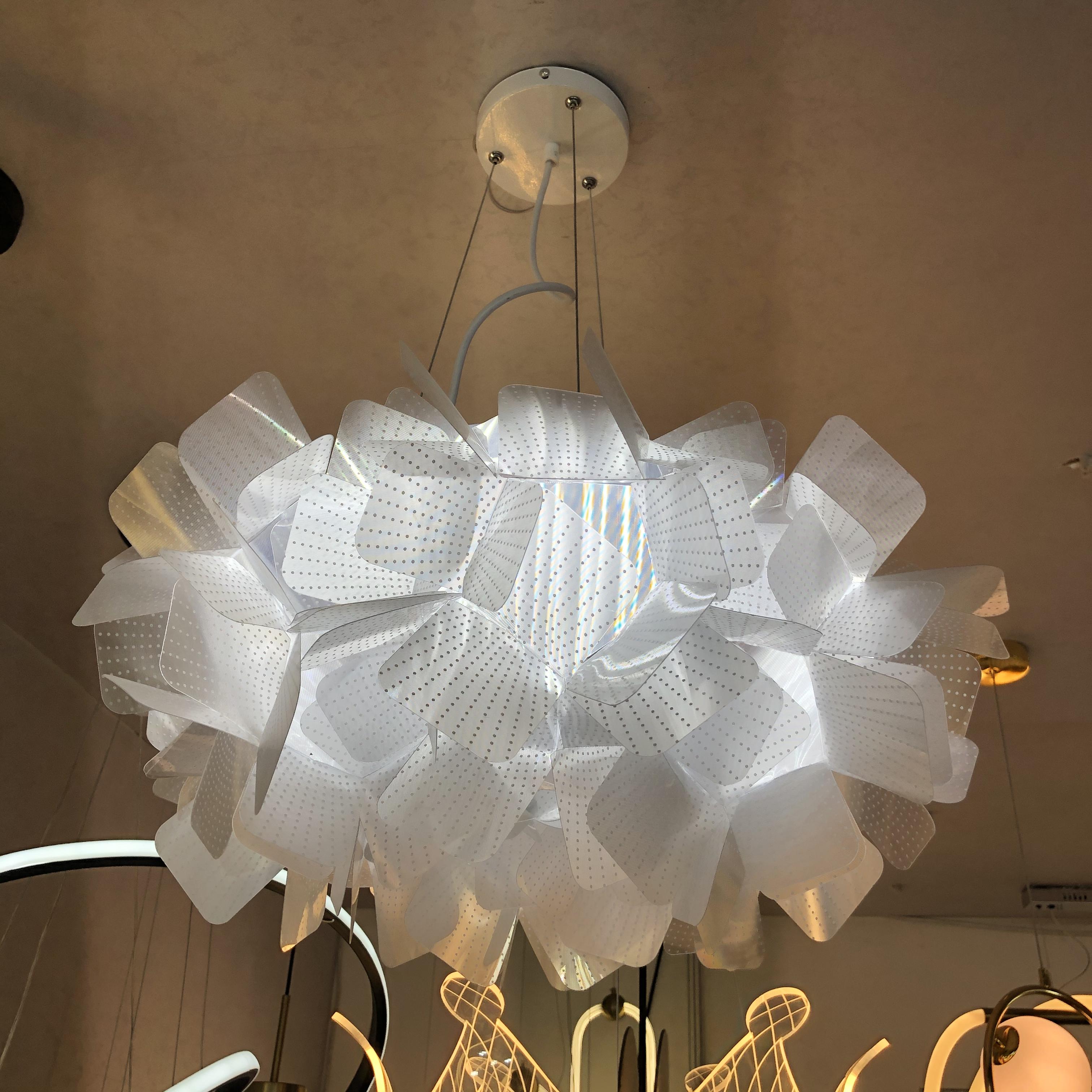 Creative personality indoor restaurant LED flower chandeliers