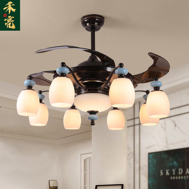 American new Chinese dining room with modern ceiling fan lamp