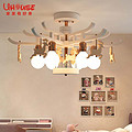 Kindergarten carousel room bedroom deer creative cartoon chandelier