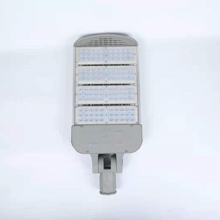 Highlight energy-saving LED street lamp head for outdoor road community lighting