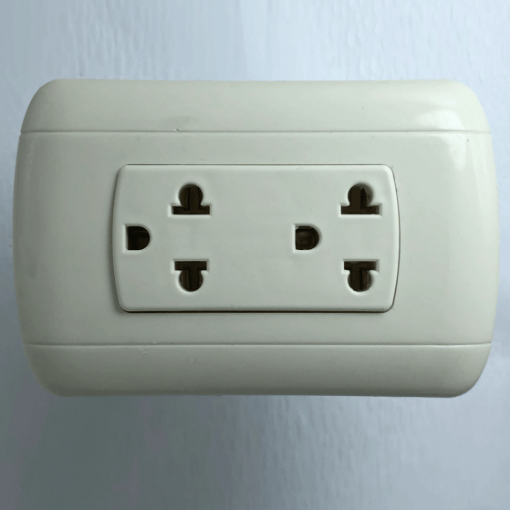 Multi-function six-hole socket