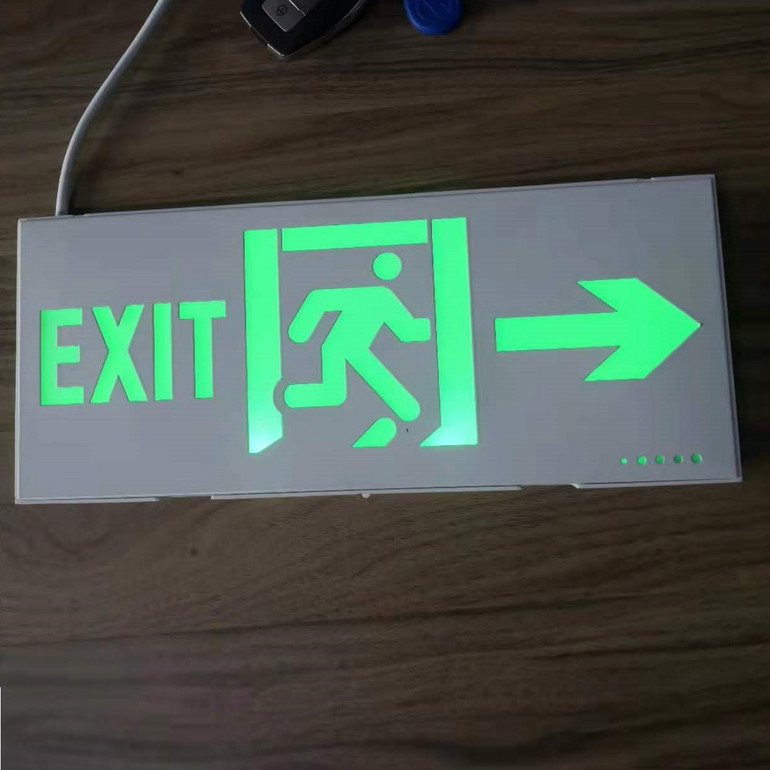 Single to right LED plug-in fire emergency exit sign