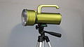 12V super bright white light concentrating long-range portable searchlight