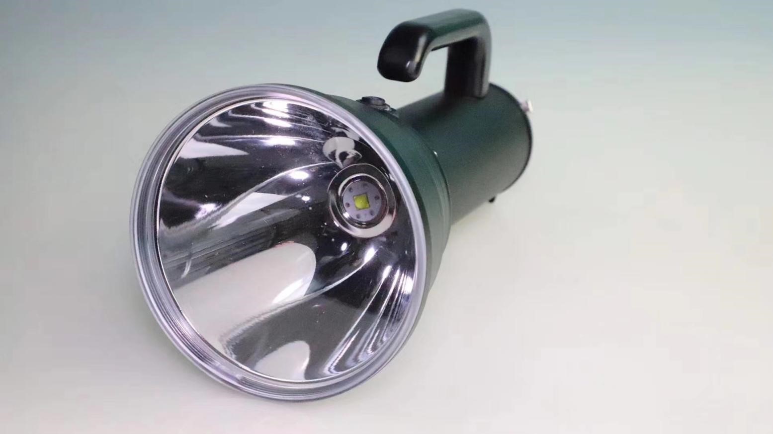 LED rechargeable 12V strong light night field underground searchlight