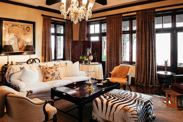 How to Choose a Brand Crystal Chandelier?