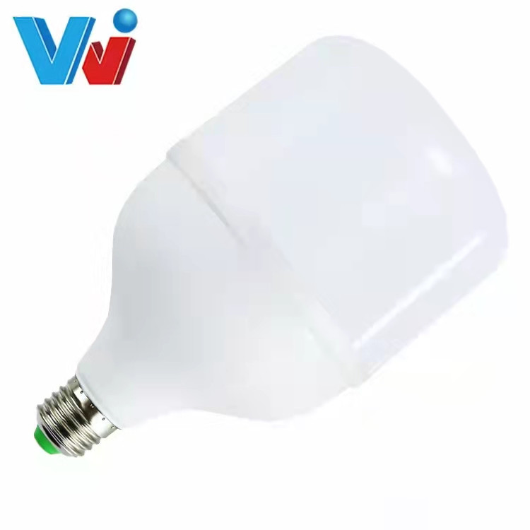 Indoor household energy-saving high-brightness LED bulb