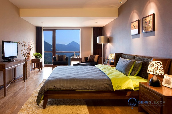 Are There Any Safety Hazards in the Colorful Light- Controlled Night Light?
