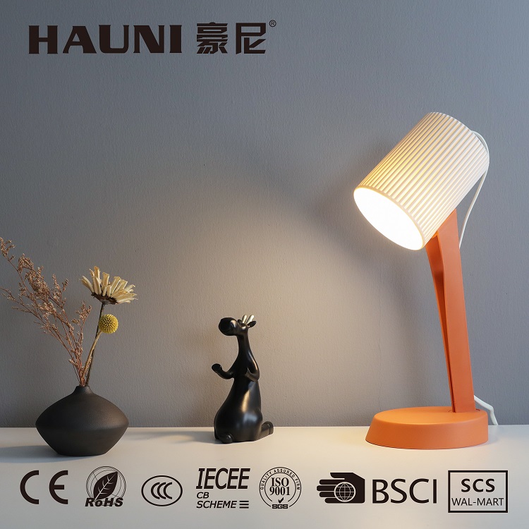 Reading learning bedroom head of bed work table lamp