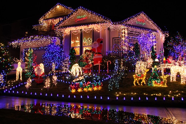 The Reasons Why Christmas Lawn Lights Suddenly Off