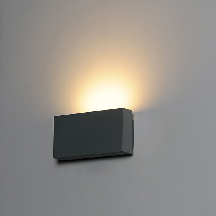 Black Rectangular Simple Modern Wall Lamp