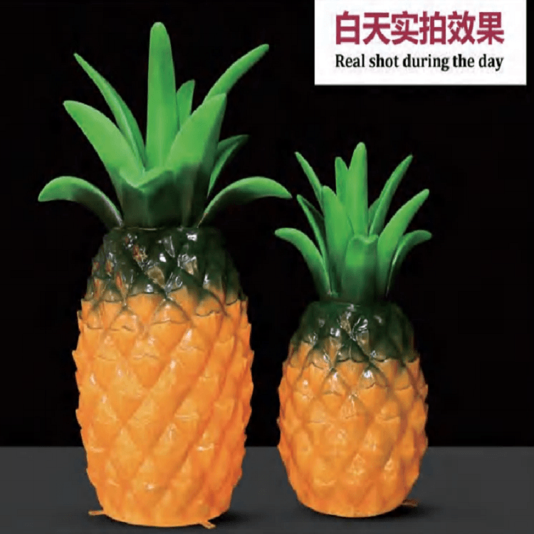 Pineapple-shaped decorative light