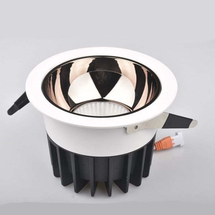 Cob High Display Light Source Embedded Anti-Glare Downlight