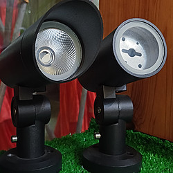 Outdoor waterproof LED lawn lamp