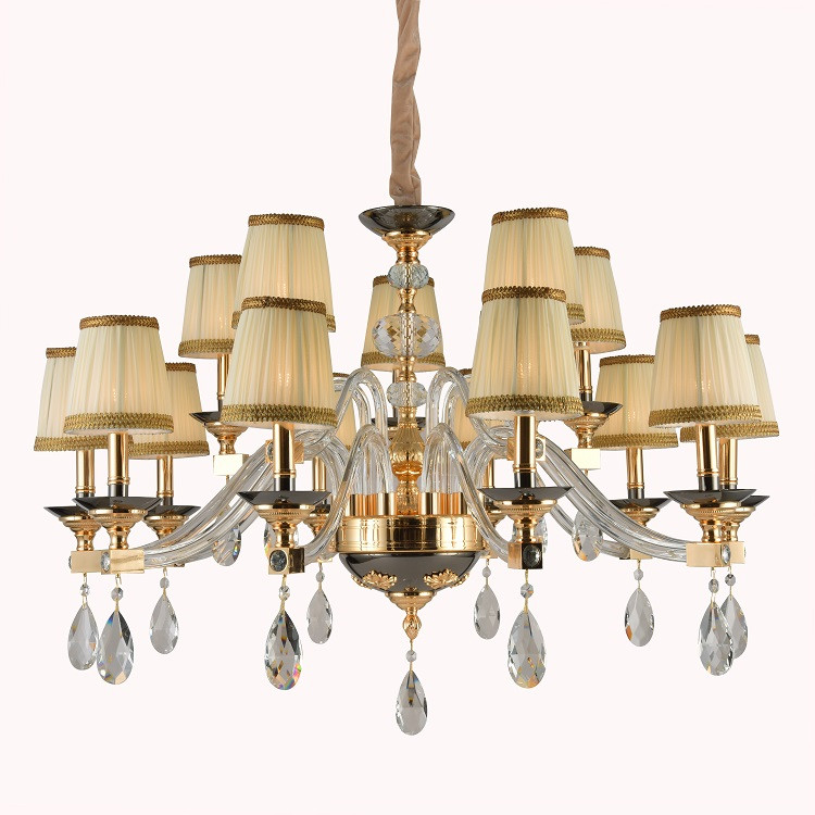 Royal style luxury chandelier