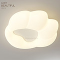 2372Bear paw shaped ceiling lamp