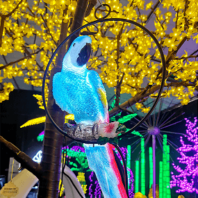 Parrot-shaped landscape lamp