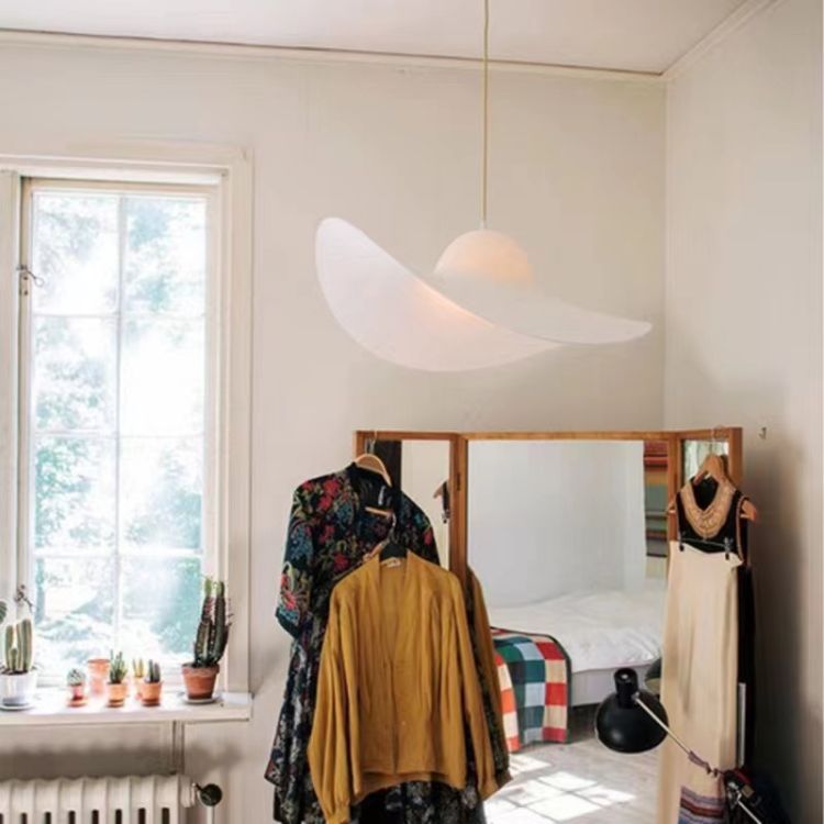 Italian Style Personalized Bedroom Restaurant Pendant Lamp