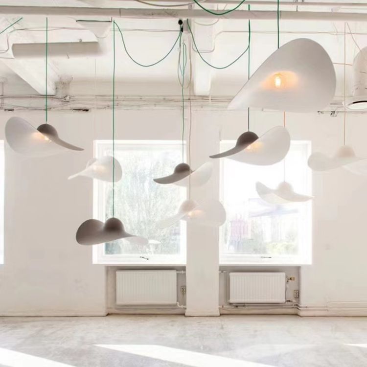 Italian Style Personalized Bedroom Restaurant Pendant Lamp