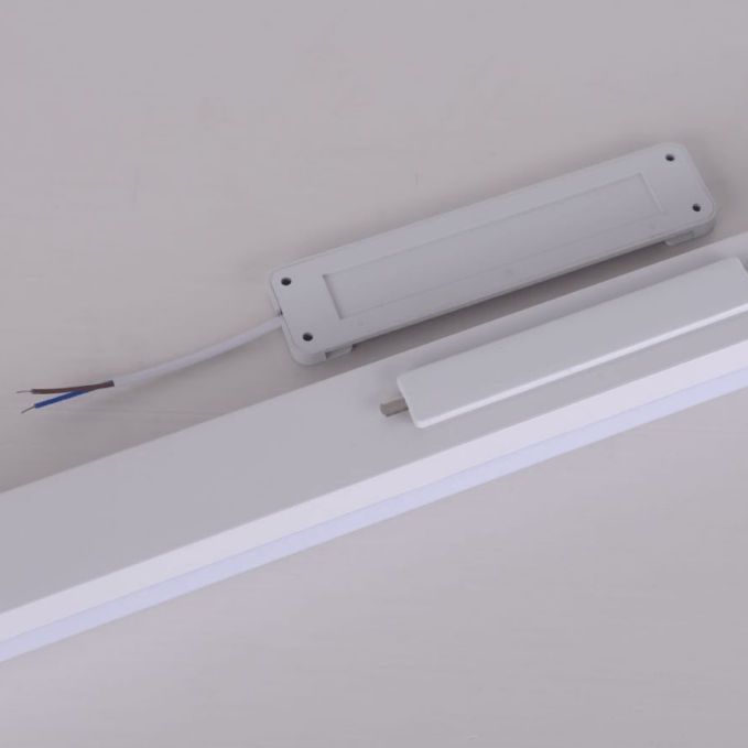 Simple appearance, convenient installation, love lamp light tube